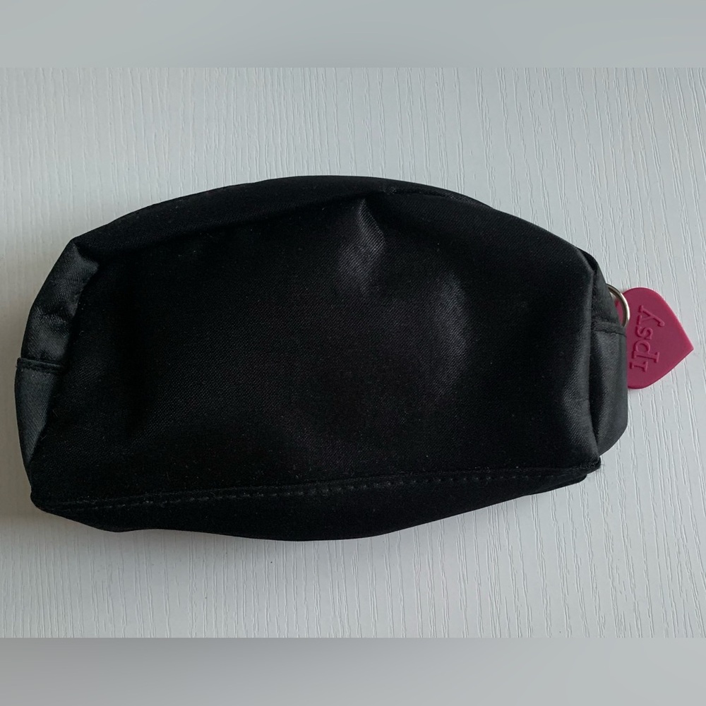 🎀 3 for $10 IPSY Makeup Beauty Bag